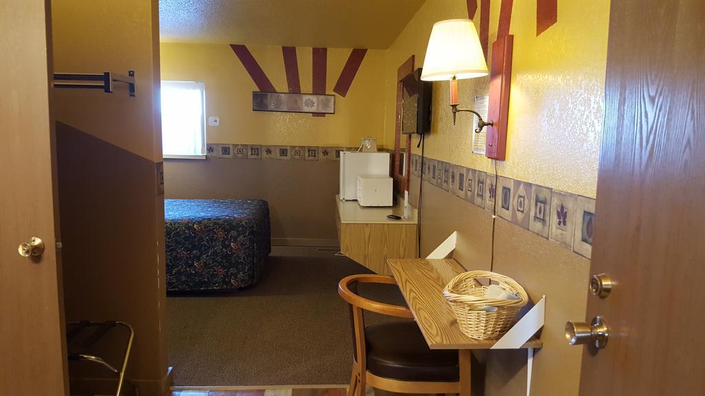 Earth Inn Motel - Jackson ภายนอก รูปภาพ