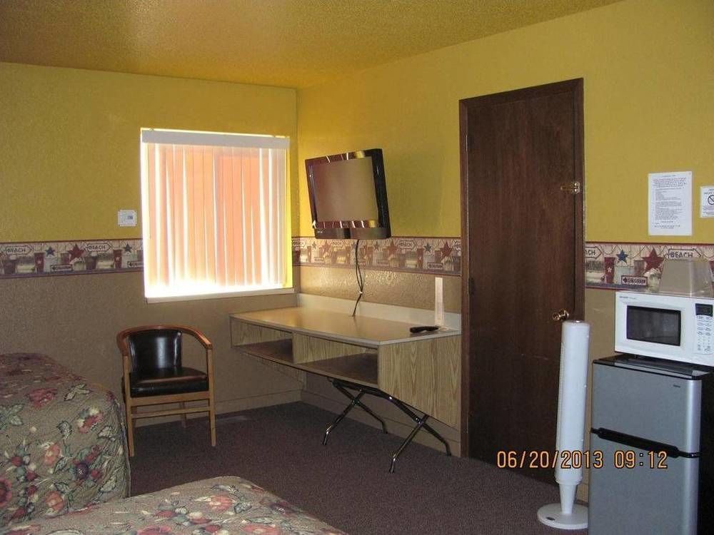 Earth Inn Motel - Jackson ภายนอก รูปภาพ